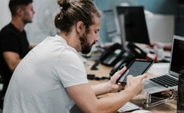 eye tracking for research