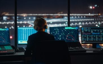 eye tracking for air traffic control training