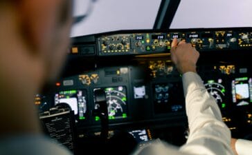pilot training eye tracking